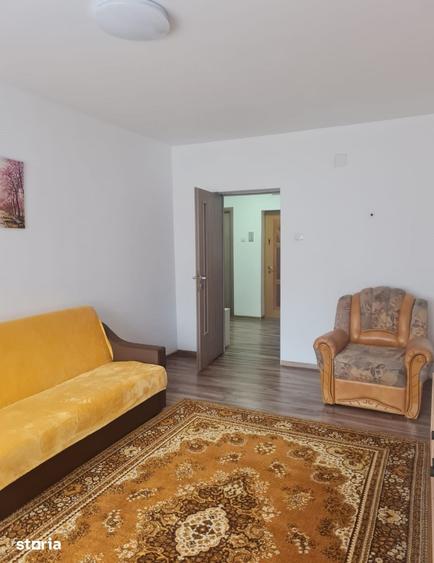 Apartament cu 2 camere decomandat în Valea Cetății