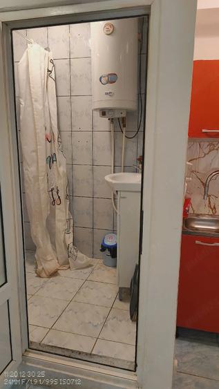 Garsonieră decomandată în Central