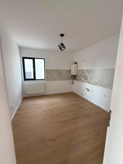 Casă cu 5 camere cu Teren 340 Mp în Bragadiru