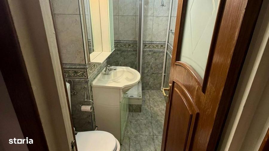 Apartament cu 4 camere, mobilat în Unirii