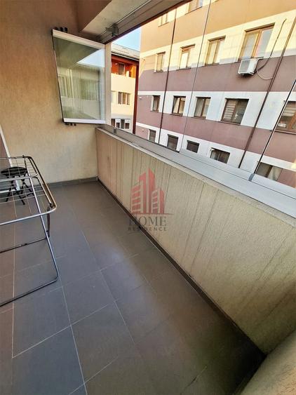 Apartament cu 2 camere decomandat în Berceni