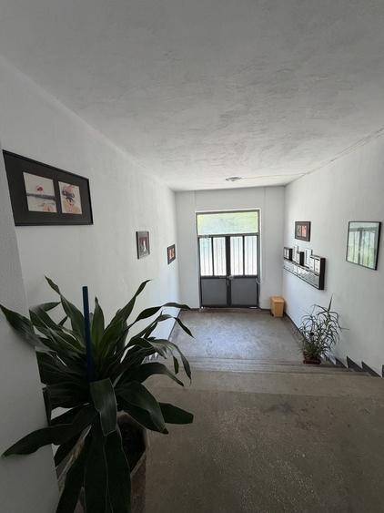 Apartament cu 3 camere decomandat în Micro 3