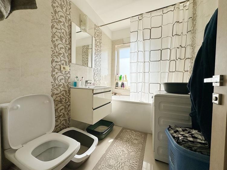 Apartament cu 2 camere decomandat în Bucium