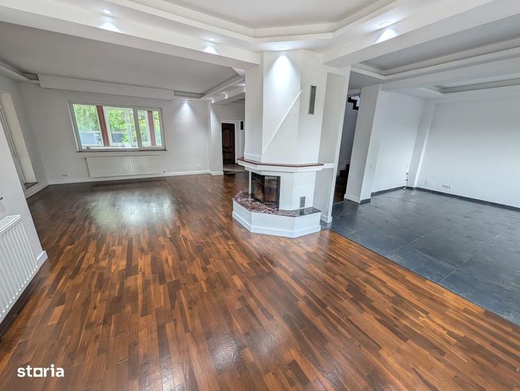 Casă cu 4 camere în Odăile