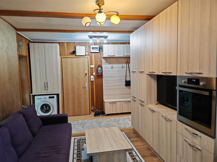 Apartament cu 2 camere decomandat în Tomis III