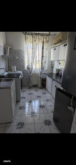 Apartament cu 2 camere decomandat în Vest