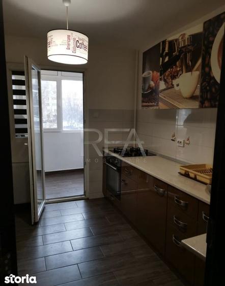 Apartament cu 3 camere decomandat, mobilat în Tudor Vladimirescu