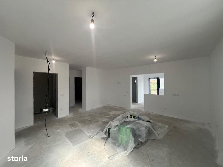 Casă cu 3 camere cu Teren 1000 Mp în Viile Satu Mare
