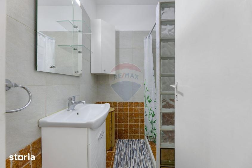 Apartament cu 2 camere, mobilat în Pârneava