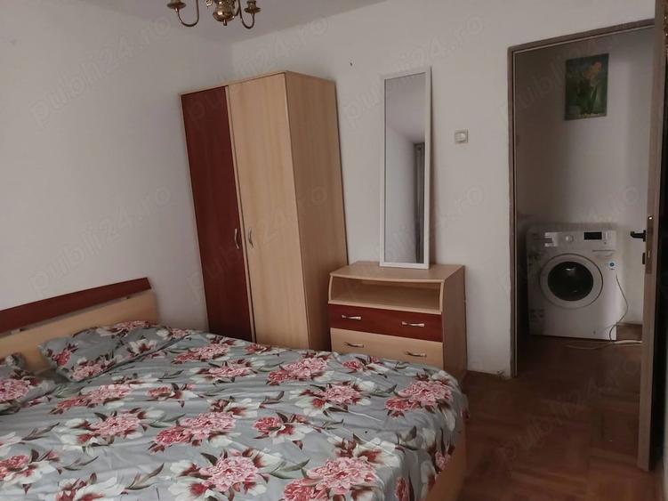 Apartament cu 2 camere semidecomandat în Boul Roșu