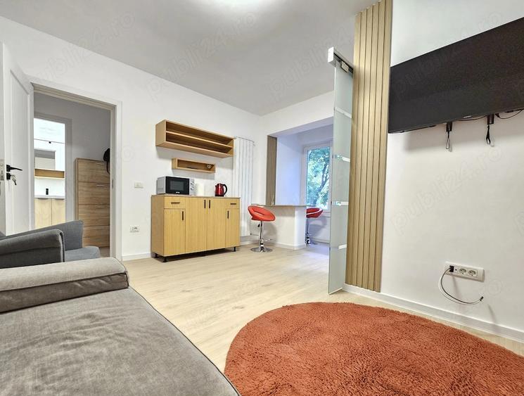Apartament cu 2 camere decomandat, mobilat în Apărătorii Patriei