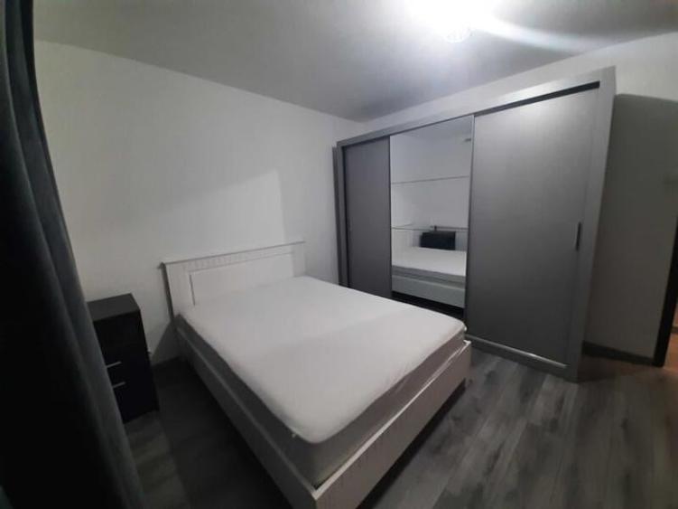 Apartament cu 2 camere decomandat, mobilat în Sebastian