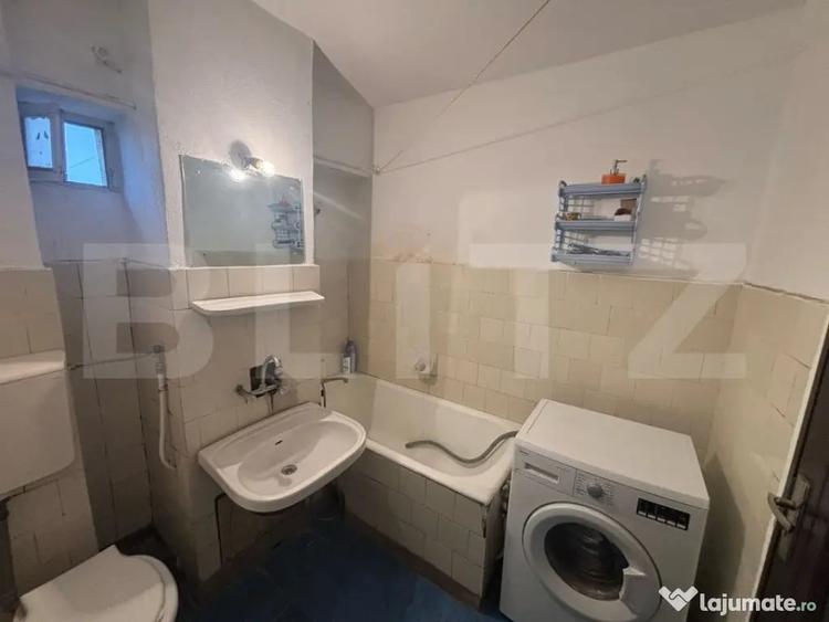 Apartament cu 2 camere decomandat, mobilat în Craiovița Nouă