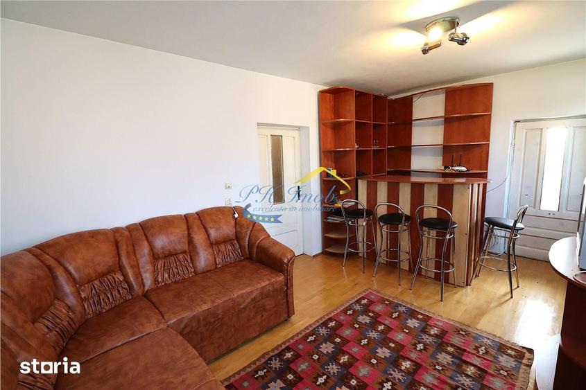 Casă cu 5 camere cu Teren 389 Mp în Central