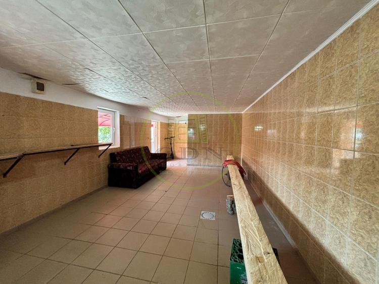 Spațiu comercial, de 32 mp, în Bariera Vâlcii