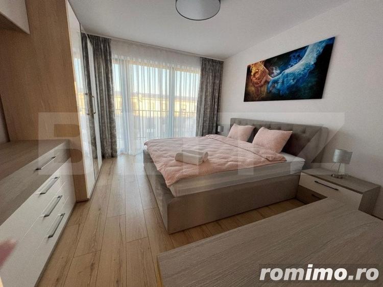 Apartament cu 3 camere semidecomandat în Cetate