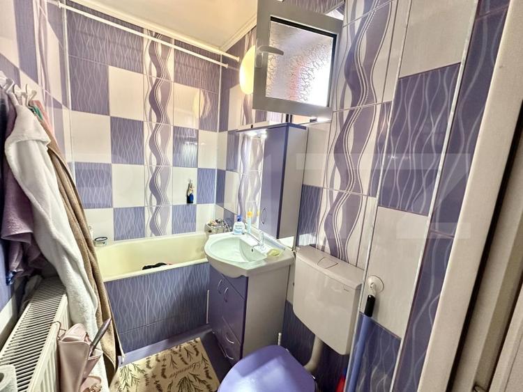 Apartament cu 2 camere semidecomandat, mobilat în Cetate