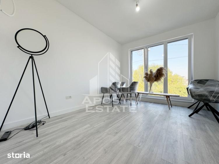 Casă cu 5 camere cu Teren 170 Mp în Sud