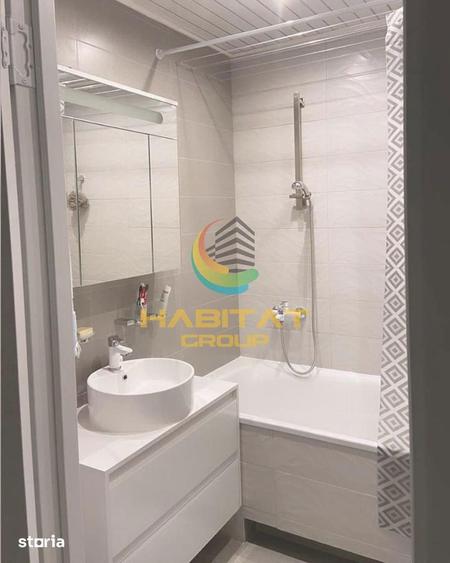 Apartament cu 3 camere semidecomandat în Apărătorii Patriei