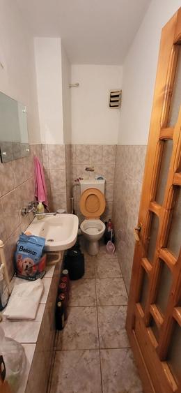 Apartament cu 3 camere în Lacu