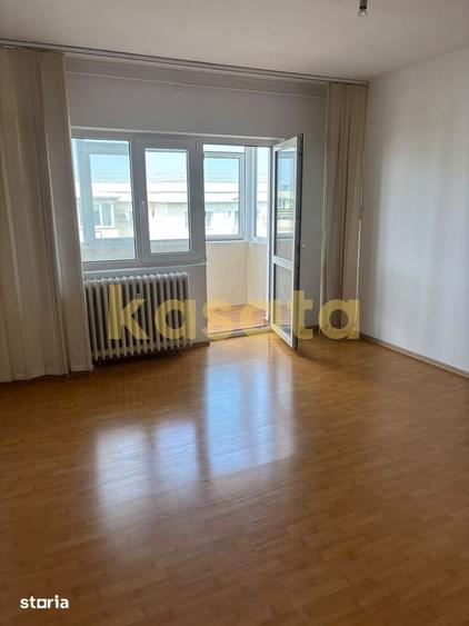 Apartament cu 2 camere decomandat în Pipera