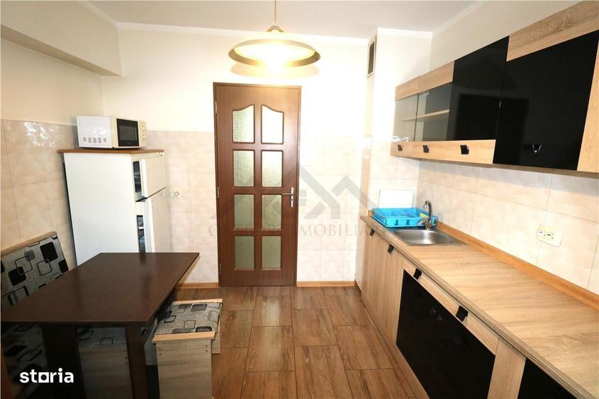Apartament cu 3 camere decomandat în Circumvalațiunii