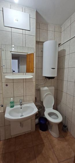 Garsonieră decomandată în Obor