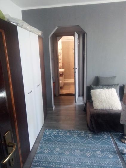 Apartament cu 2 camere semidecomandat în Rogerius