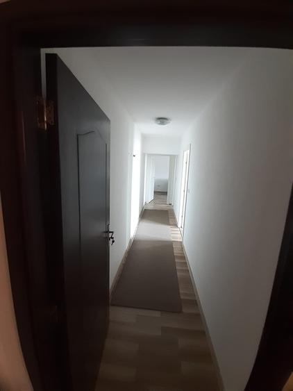 Apartament cu 2 camere decomandat, mobilat în Simion Bărnuțiu