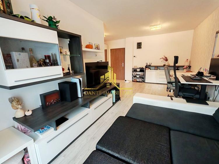 Apartament cu 2 camere semidecomandat, mobilat în Bună Ziua