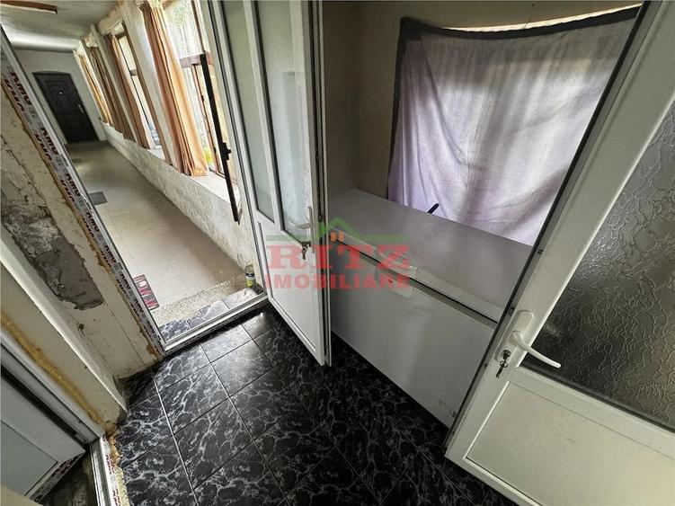 Casă cu 5 camere cu Teren 628 Mp în Orașul de Jos