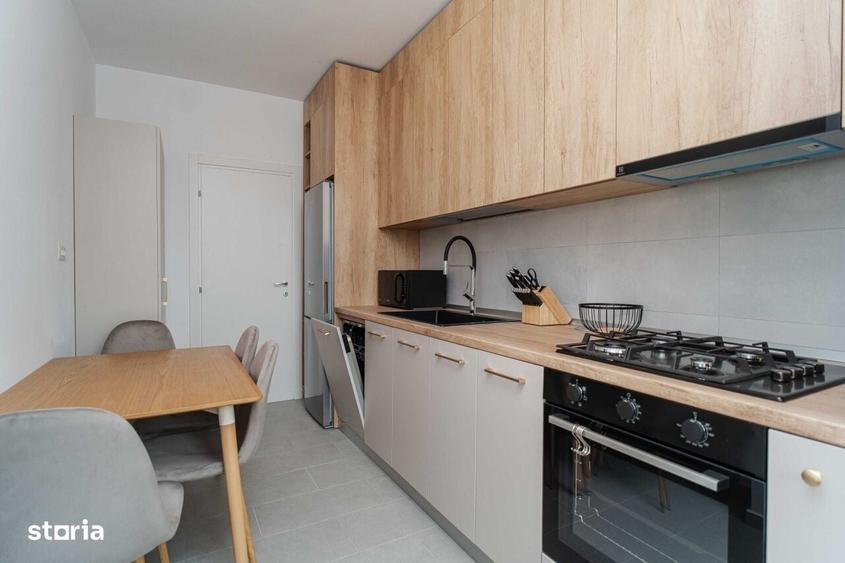 Apartament cu 2 camere decomandat în Podu Roș — fotografia 2