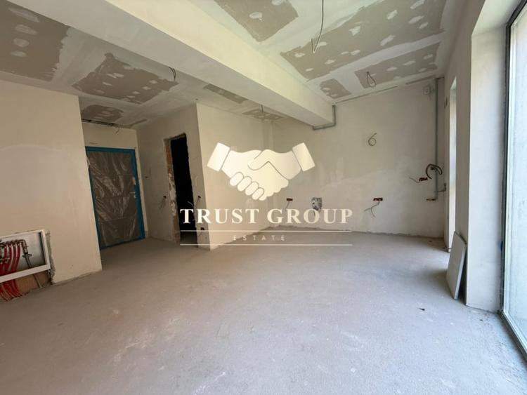 Apartament cu 2 camere semidecomandat în Băneasa