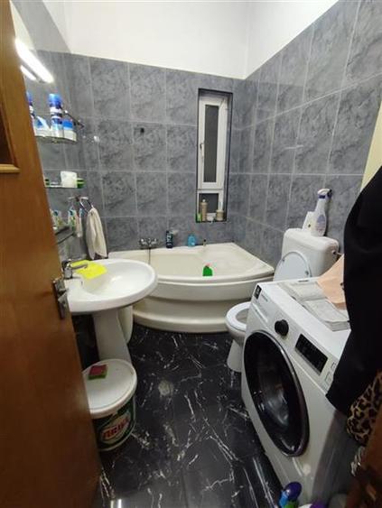 Casă individuală cu 5 camere cu Teren 100 Mp în Ștefan cel Mare