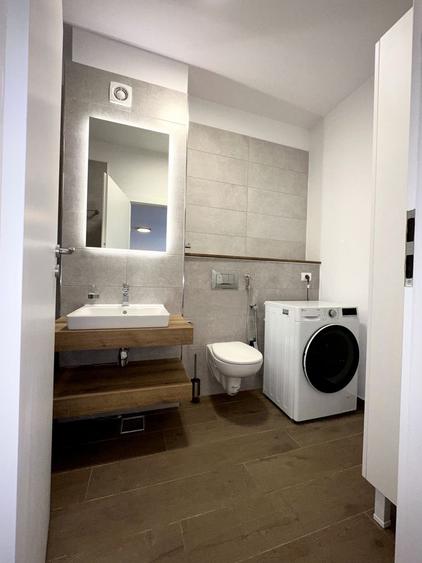 Apartament cu 2 camere decomandat în Ultracentral
