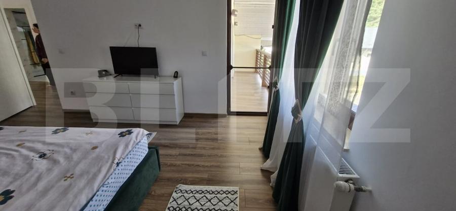 Casă individuală cu 5 camere cu Garaj în Pucioasa