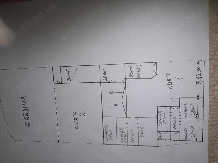 Casă cu 4 camere în Micro 14