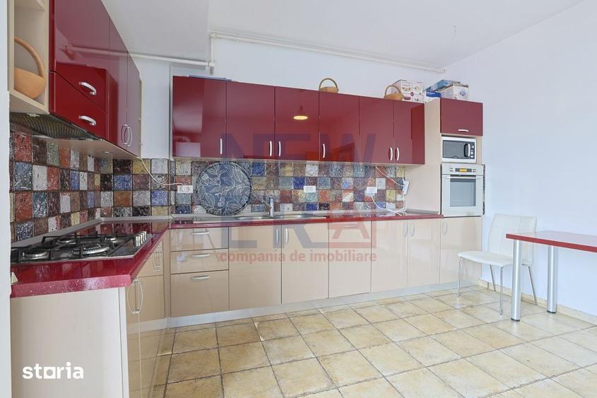 Apartament cu 9 camere, mobilat în Polonă