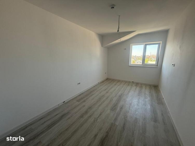 Apartament cu 3 camere decomandat în Bragadiru