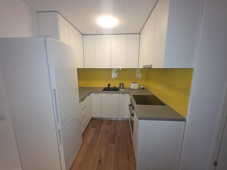Apartament cu 2 camere decomandat, mobilat în Herăstrău