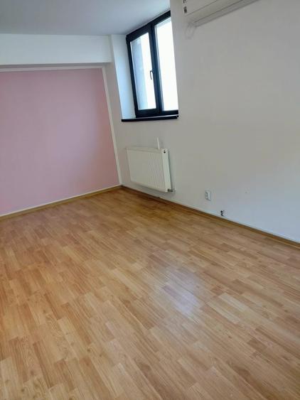 Apartament 3 Camere | Obor | Spațiu Comercial | Centrala proprie - 2