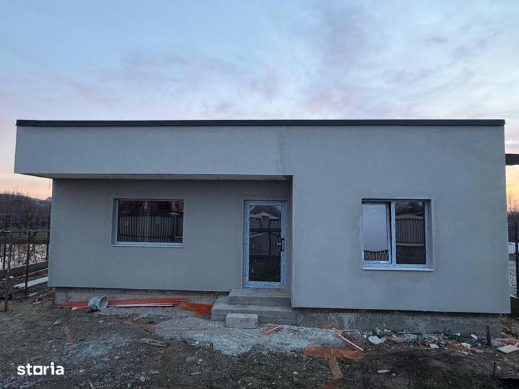 Casa Colibasi, Mioveni, Fond 2025, toate utilitatile, la cheie, terasa - 3