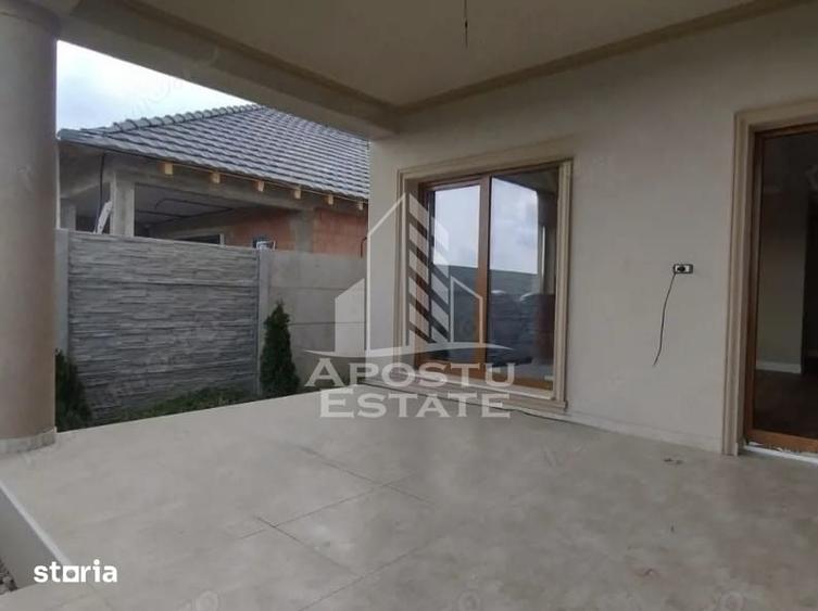 Casă cu 4 camere cu Teren 300 Mp în Central