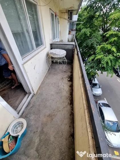 Apartament cu 3 camere decomandat în Ultracentral