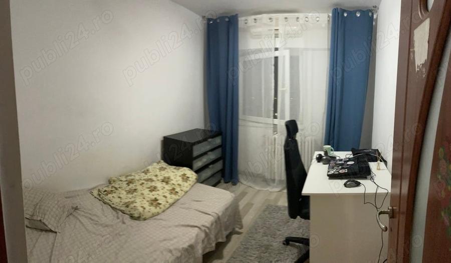 Apartament cu 4 camere decomandat în Păcurari