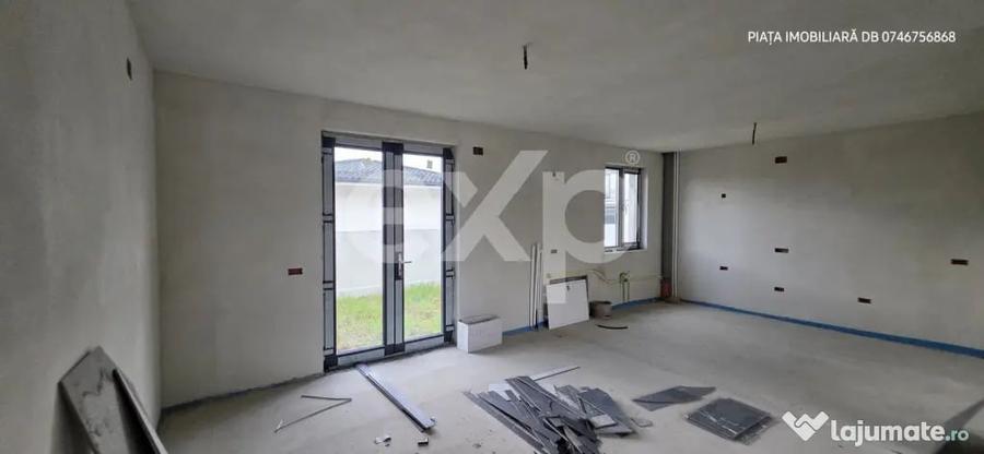 Casă cu 4 camere cu Teren 250 Mp în Matraca