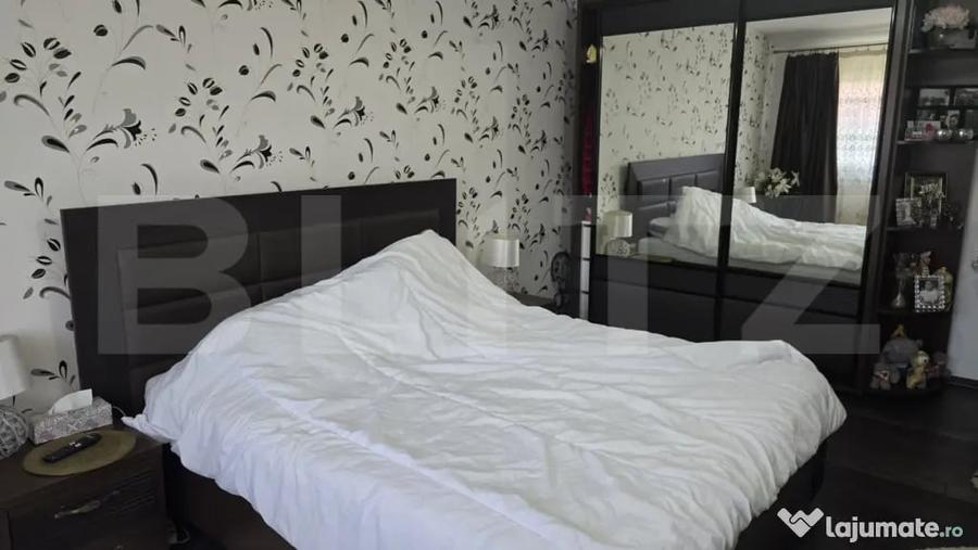 Casă cu 5 camere cu Teren 2800 Mp în Central