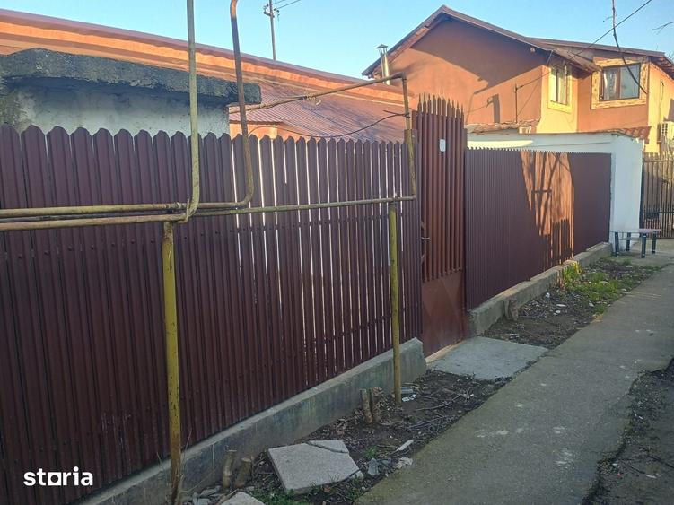 Casă cu 3 camere cu Teren 104 Mp în 23 August