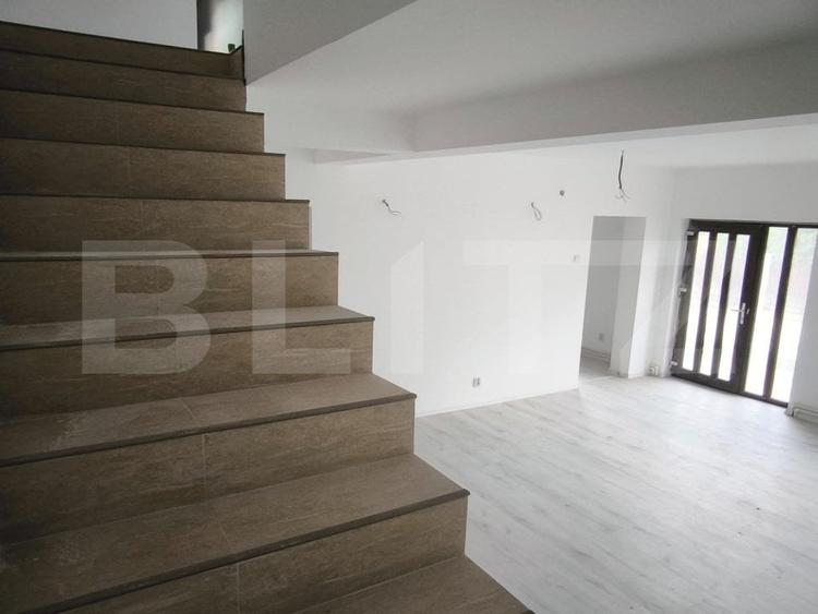 Casă individuală cu 4 camere cu Teren 250 Mp în Lascăr Catargiu
