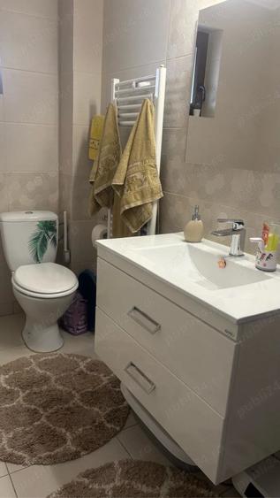Apartament cu 2 camere decomandat în Hlincea